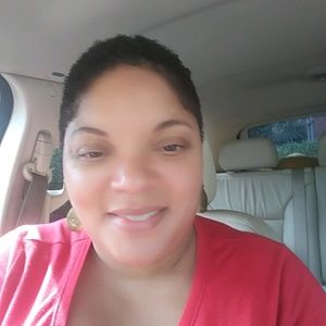 Meet your Posher, Dana